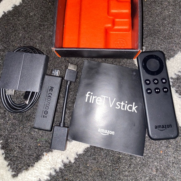 Brand new fire stick set - Picture 4 of 4